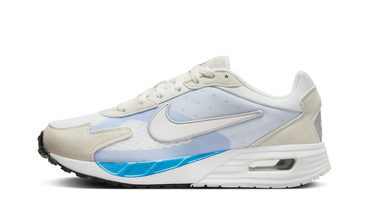 Air Max Solo WMNS"White University Blue" FN0784 103