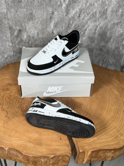 NIKE AIR LOSANGELES MODEL