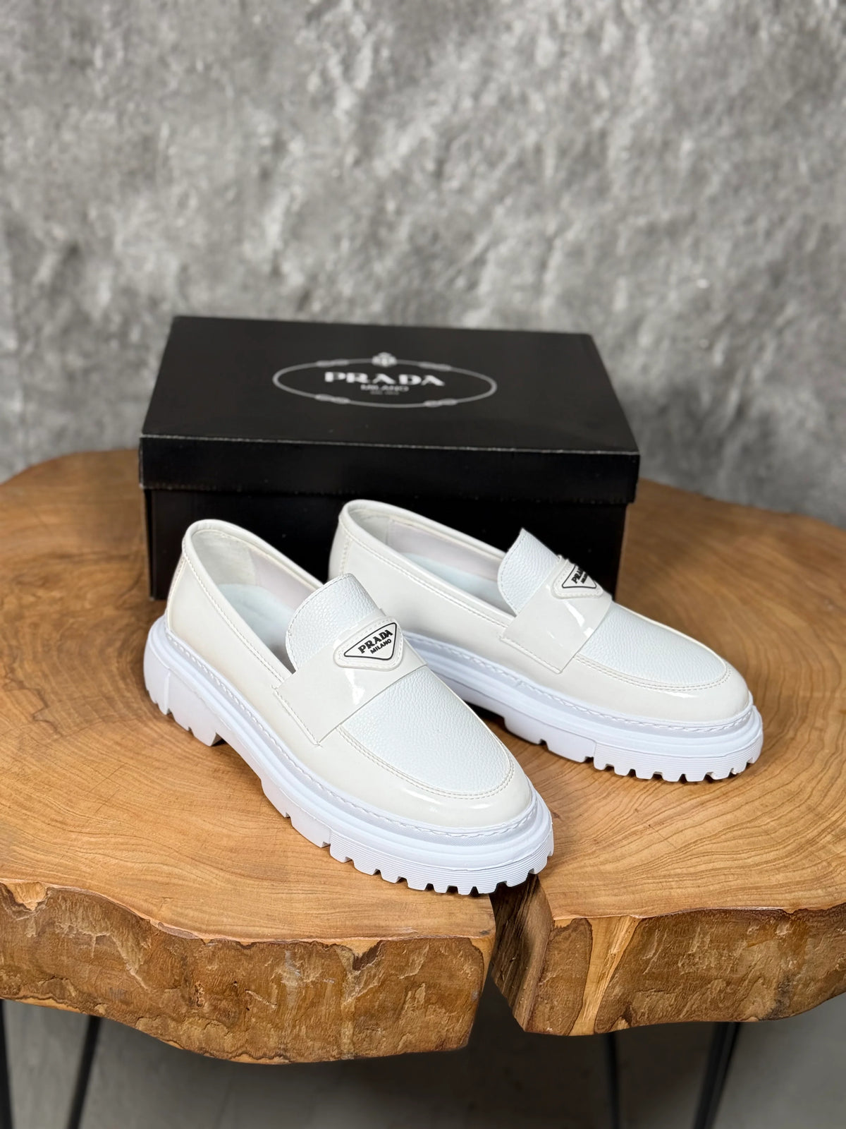 PRADA İTHAL CASUAL MODEL