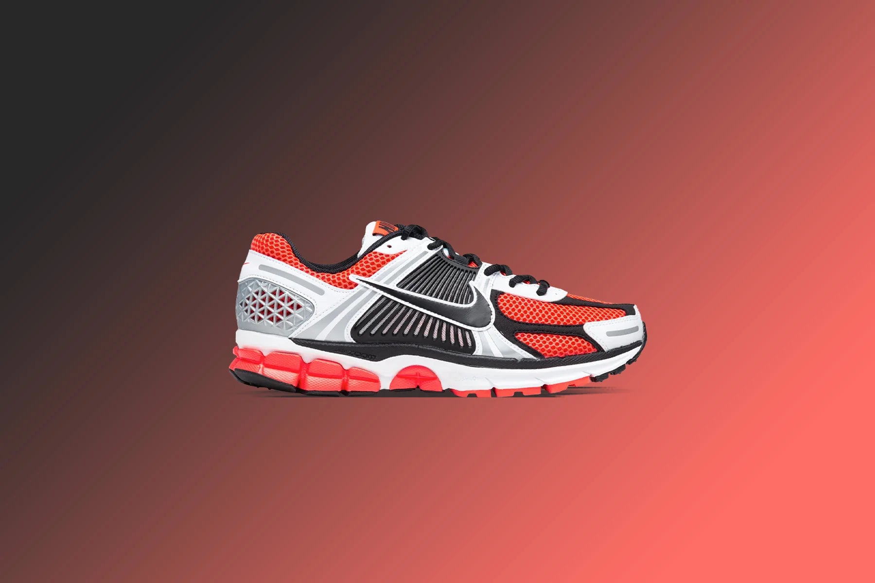 Zoom Vomero 5 SE - Bright Crimson/Black