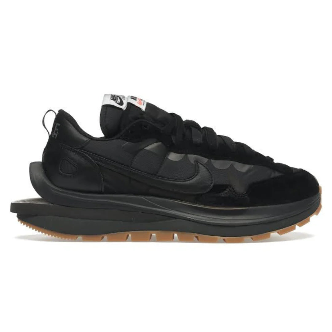 Nike Vaporwaffle Sacai Black Gum