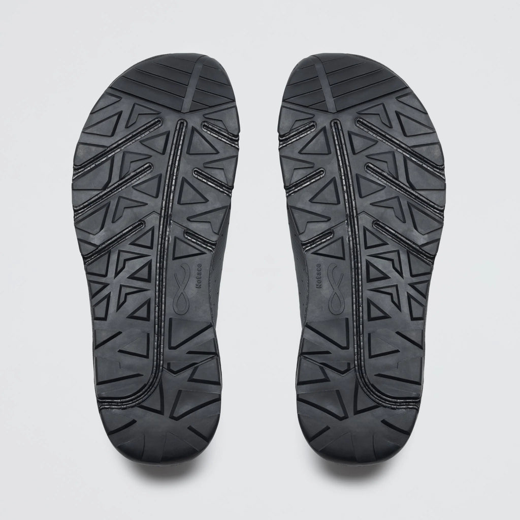 Men's Yama T1 in Triple Black