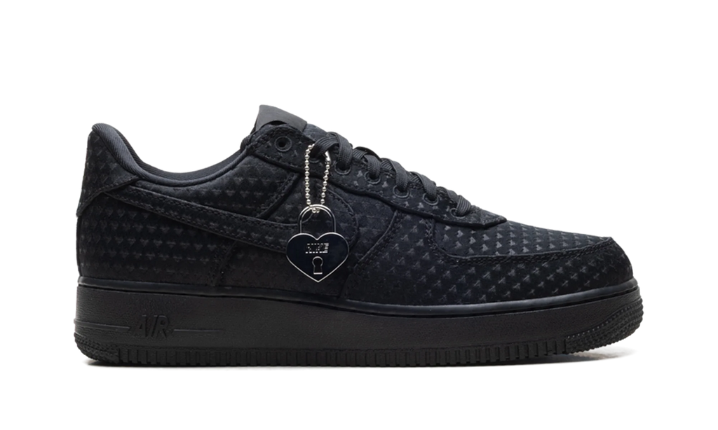 Air Force 1 Low WMNS "Valentine's Day - Triple Black" IQ9965 001