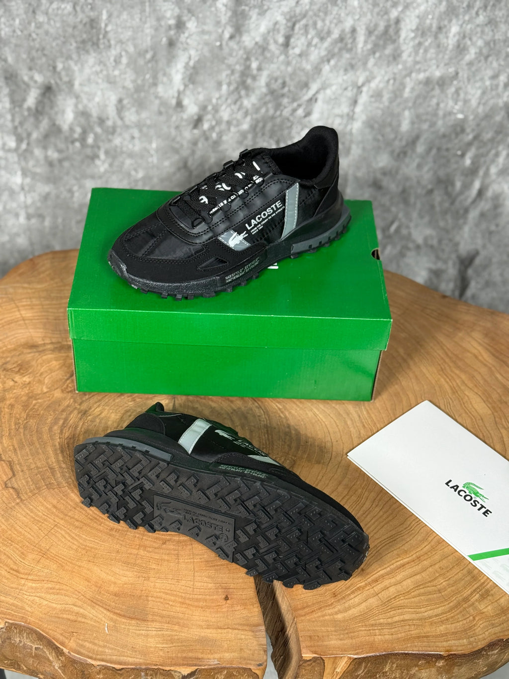 LACOSTE MODEL