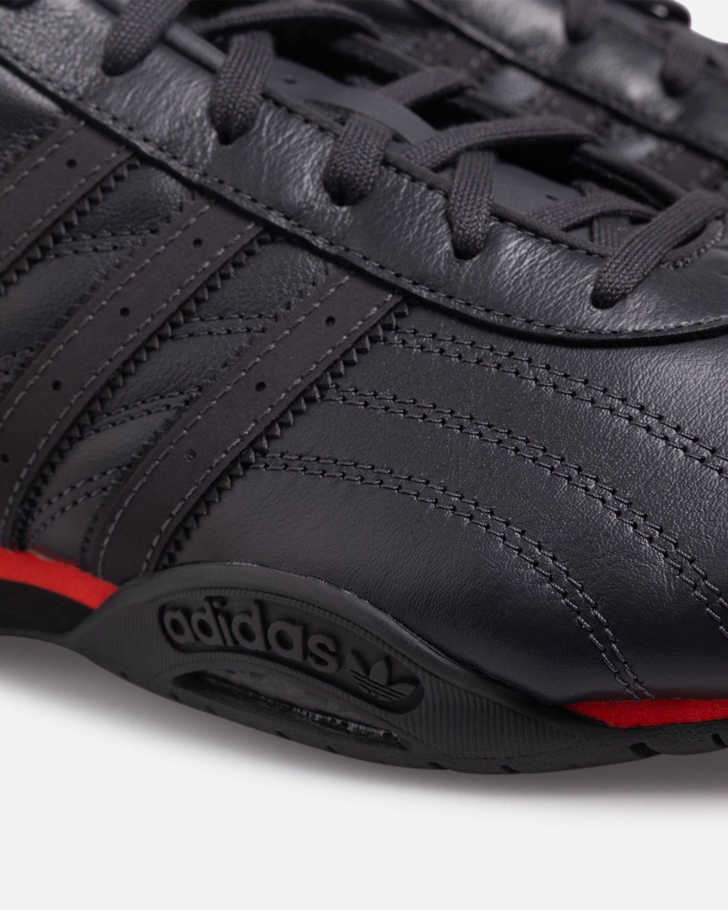X Audi F1 Adiracer Lo Black