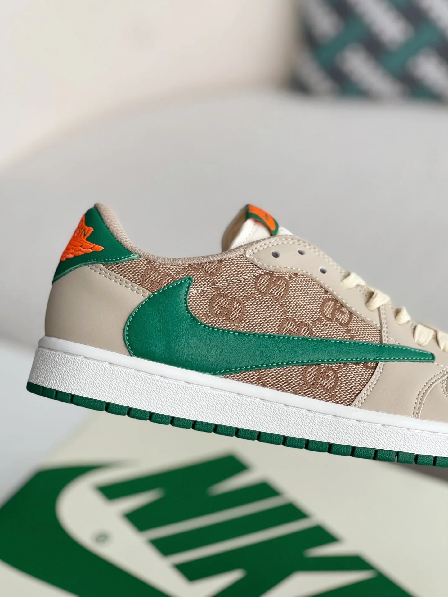 Gucci x Nike Dunk Low Sneaker