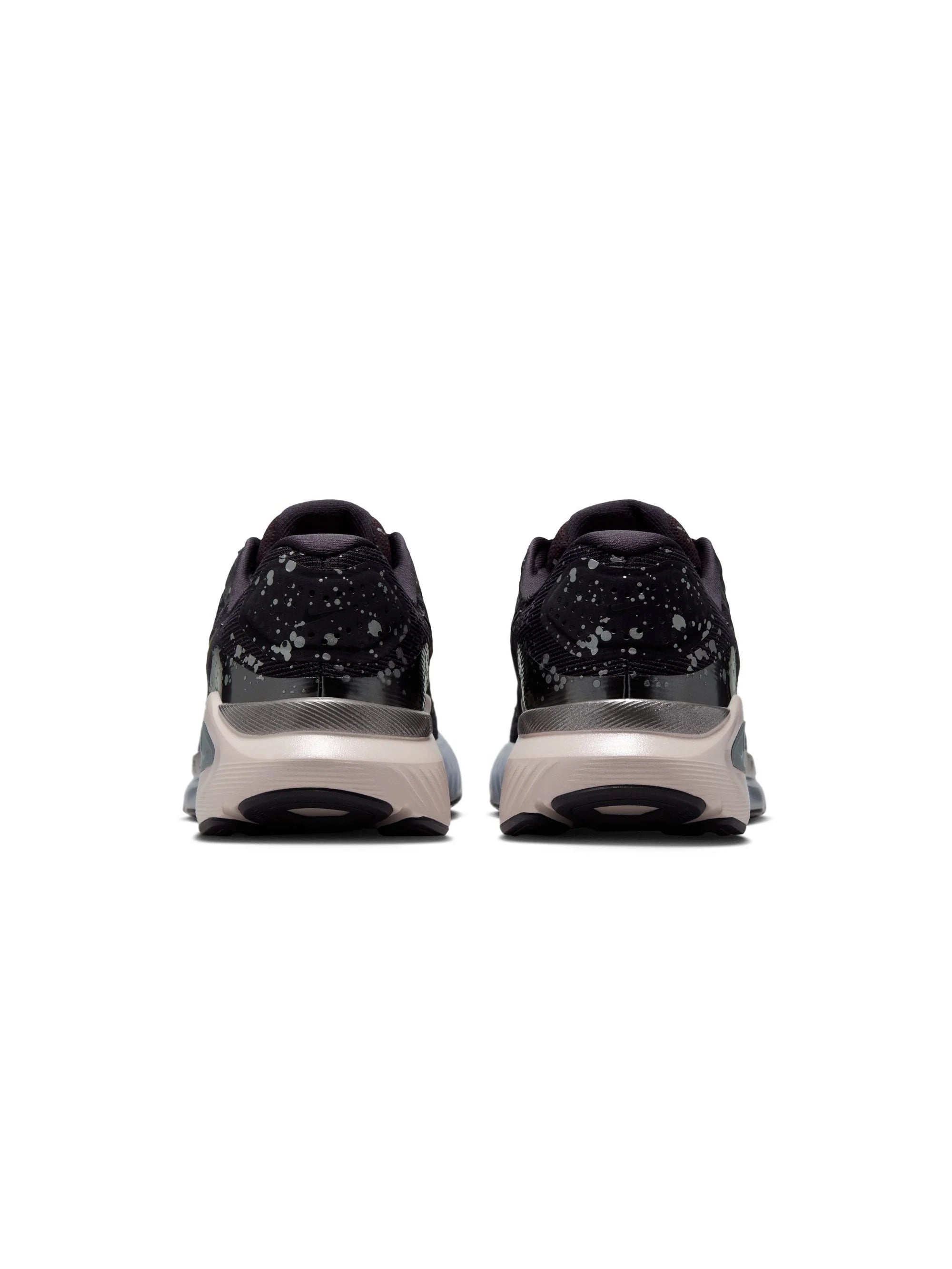 Nike Air Zoom Structure 26 Womens Shoes