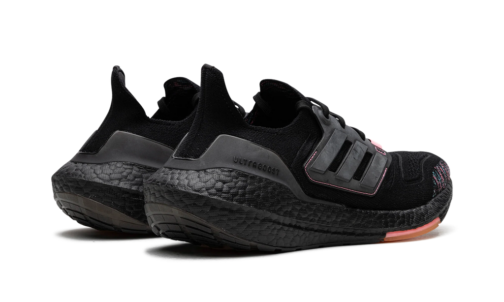 ULTRABOOST 22 WMNS "Black Beam Pink" GX5927