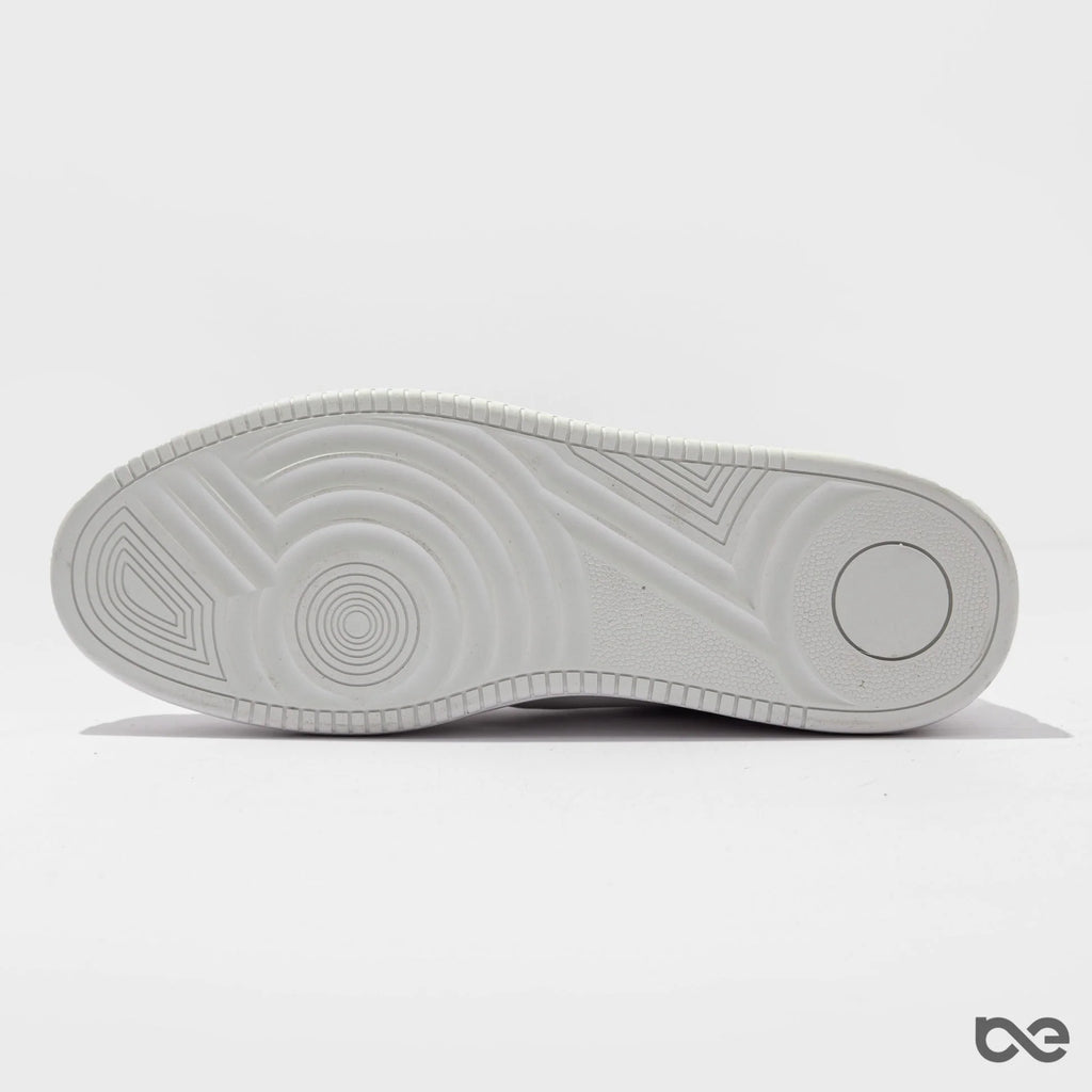BARE WHITE SNEAKER