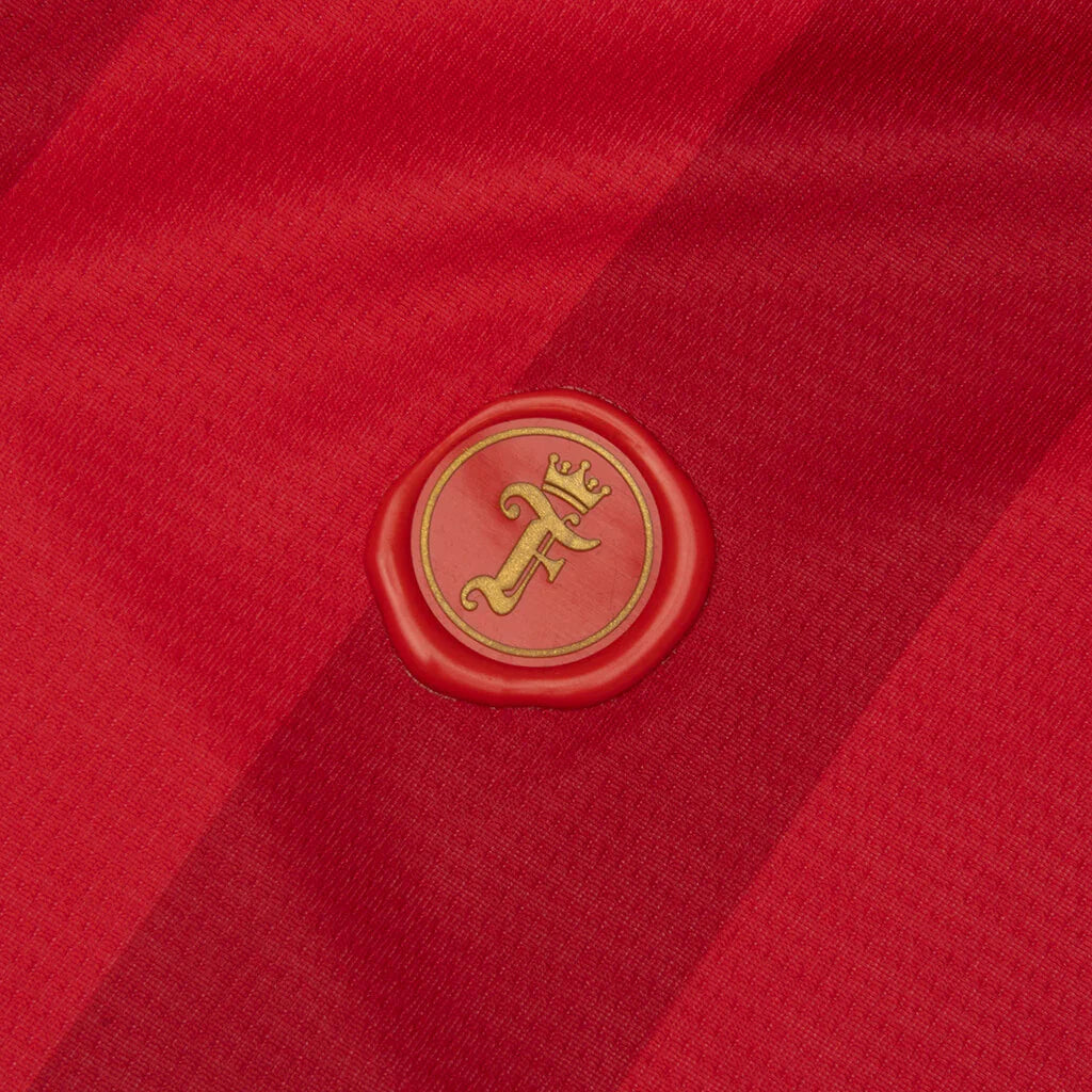 FEATURE x Wynn Soccer Jersey Red