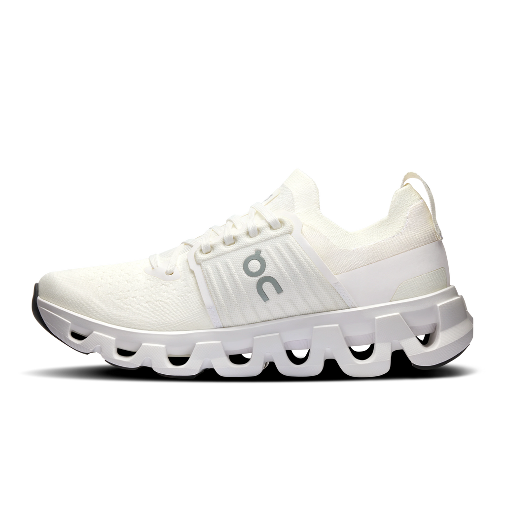 Women's Cloudswift 4 in White/White