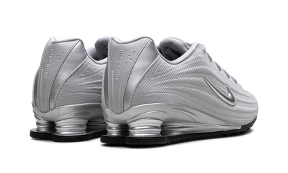 Shox Z WMNS"Metallic Silver" HQ7540 001