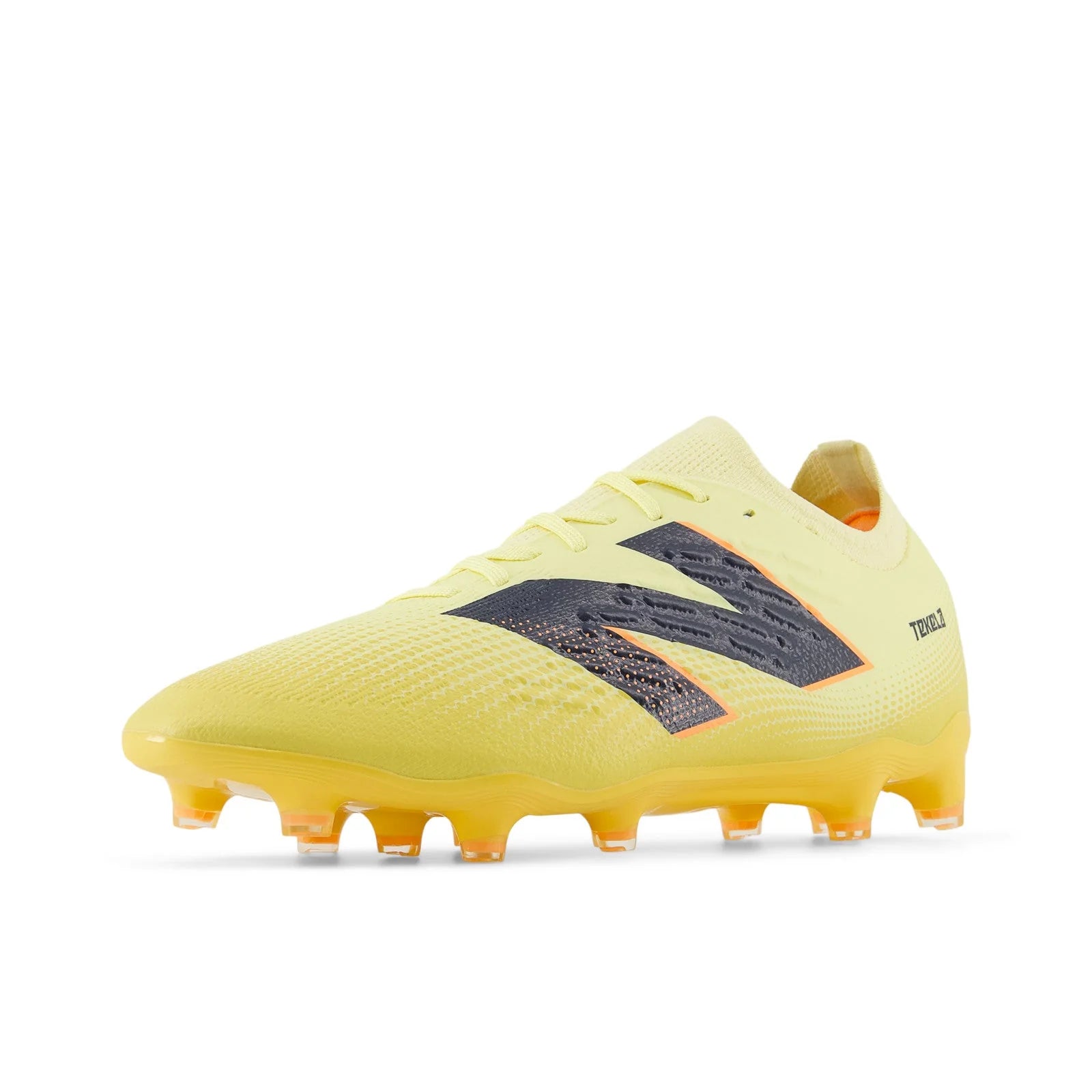 New Balance Tekela Magia Low Laced Firm Ground V4