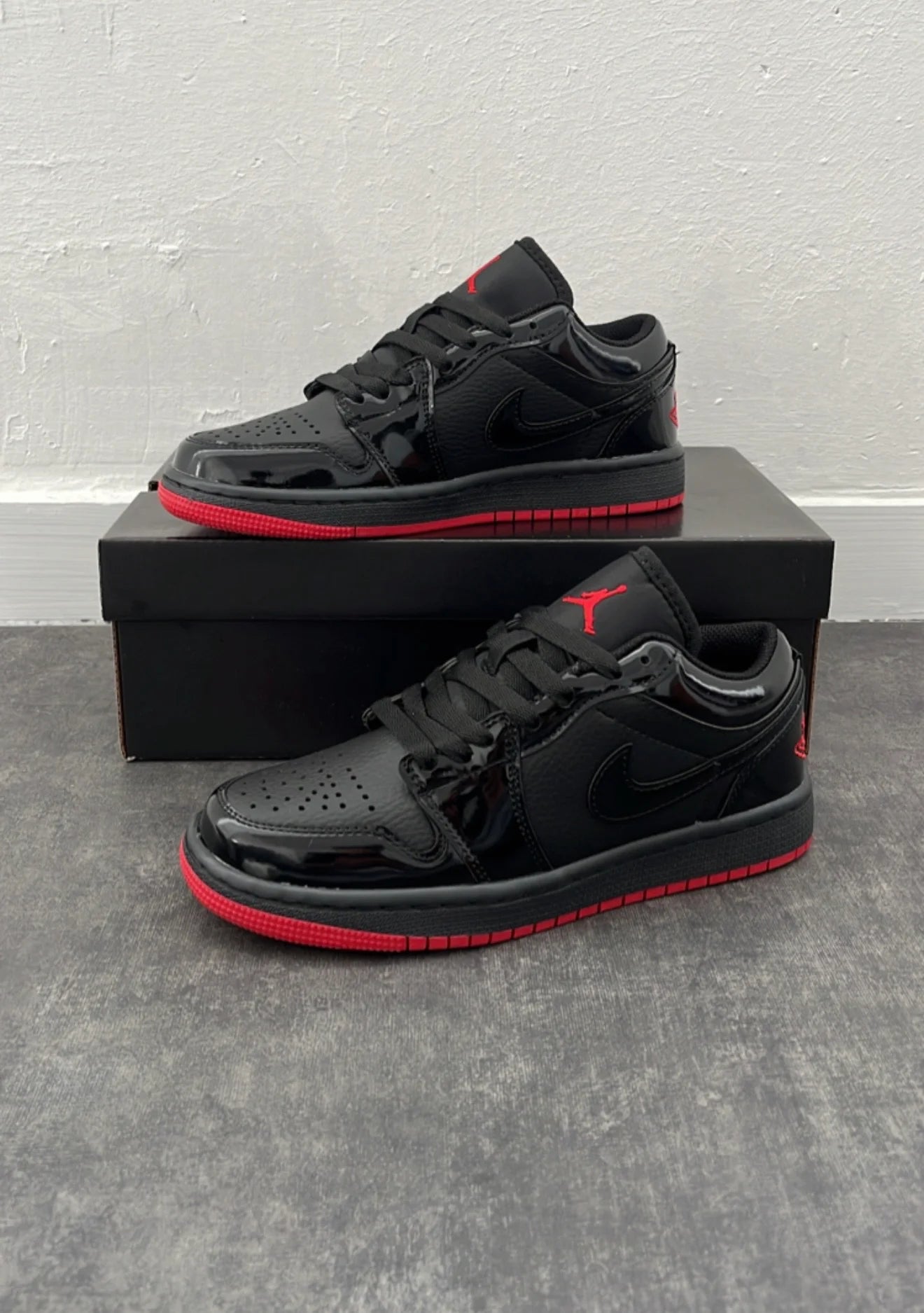 NIKE JORDON