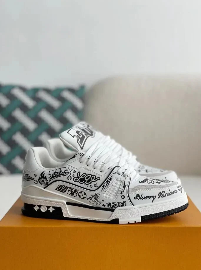 LV Trainer White