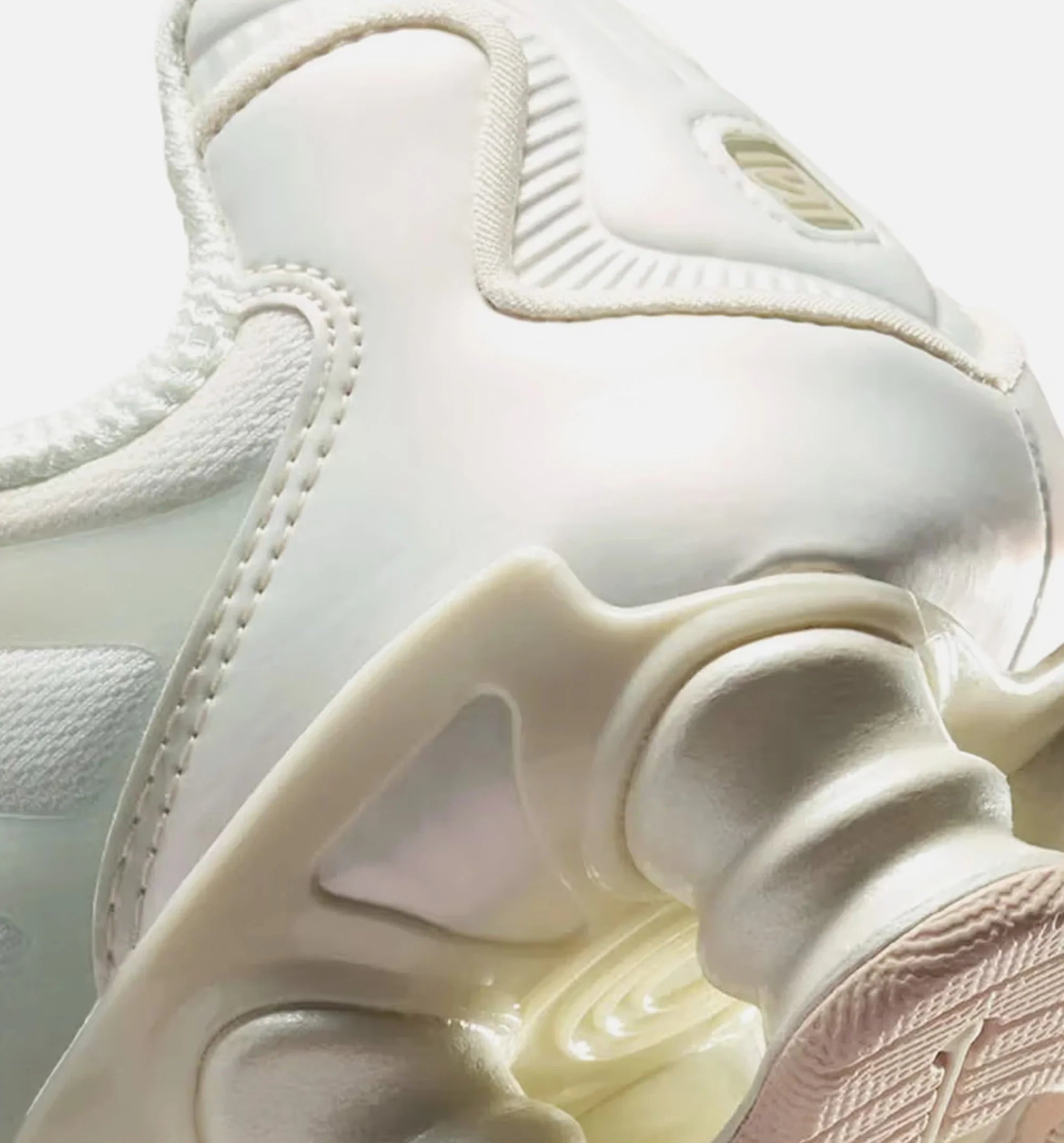 Shox TL Womens Lifestyle Shoe Pearl White Soft Pearl Particle Pink