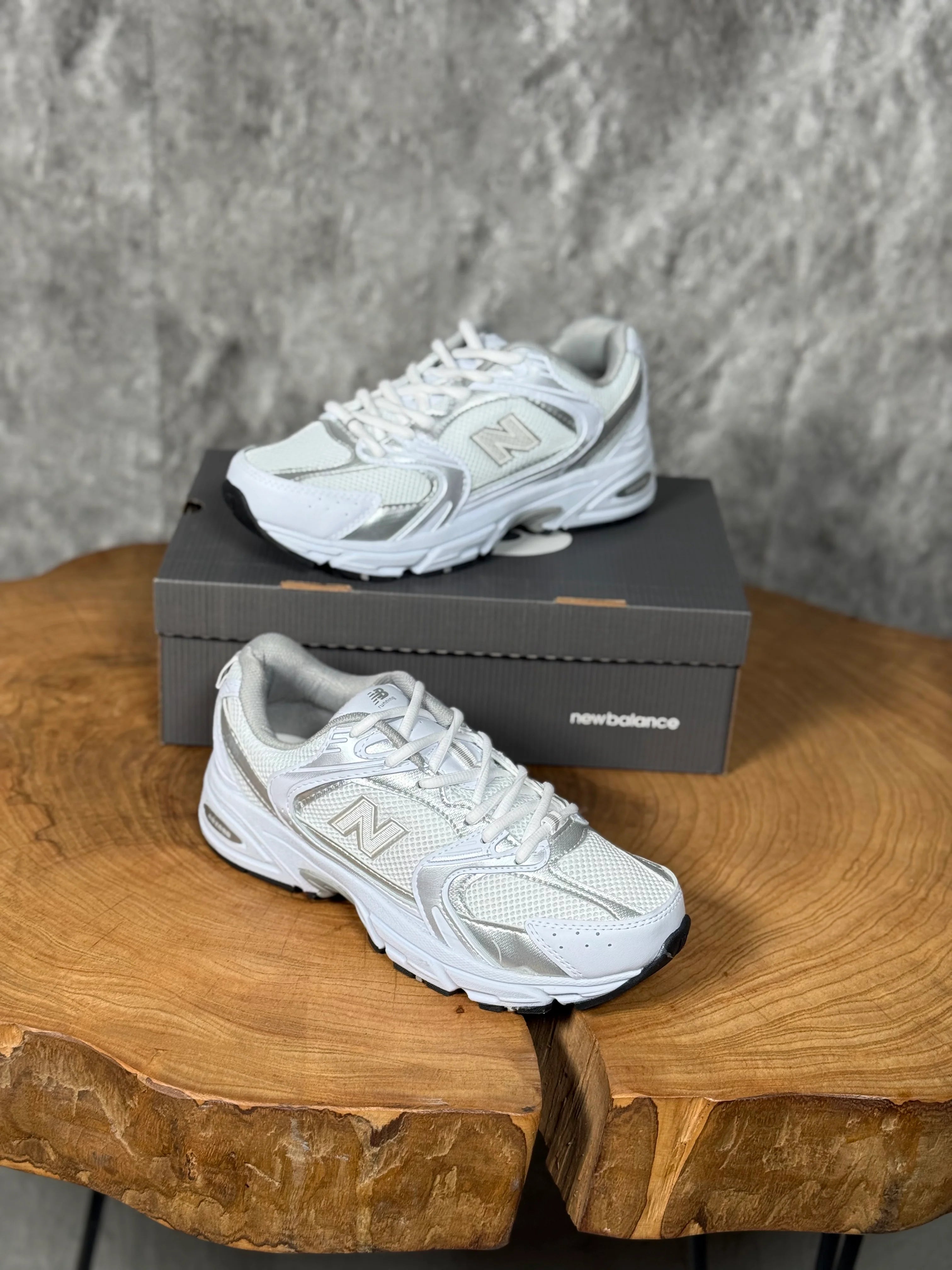NEW BALANCE 530 SİLVER