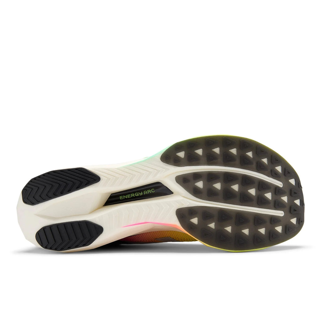 Women's FuelCell SuperComp Elite v5 in Boysenberry with Afterglow
