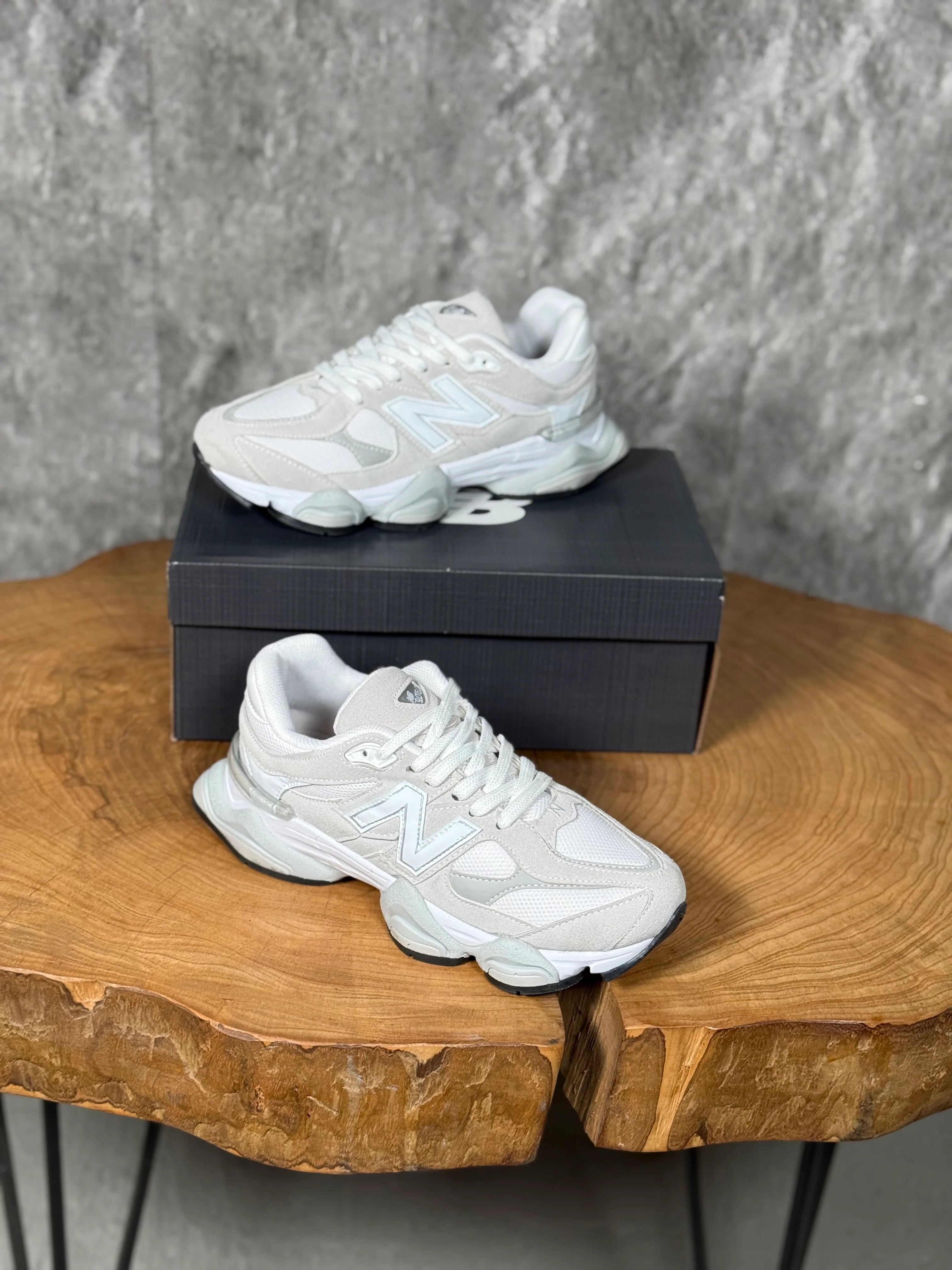 İTHAL NEW BALANCE 9060 MODEL