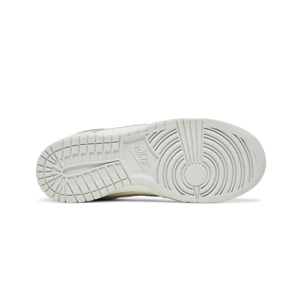 Dunk Low 'Needlework Sail Aura' Women's (2023)