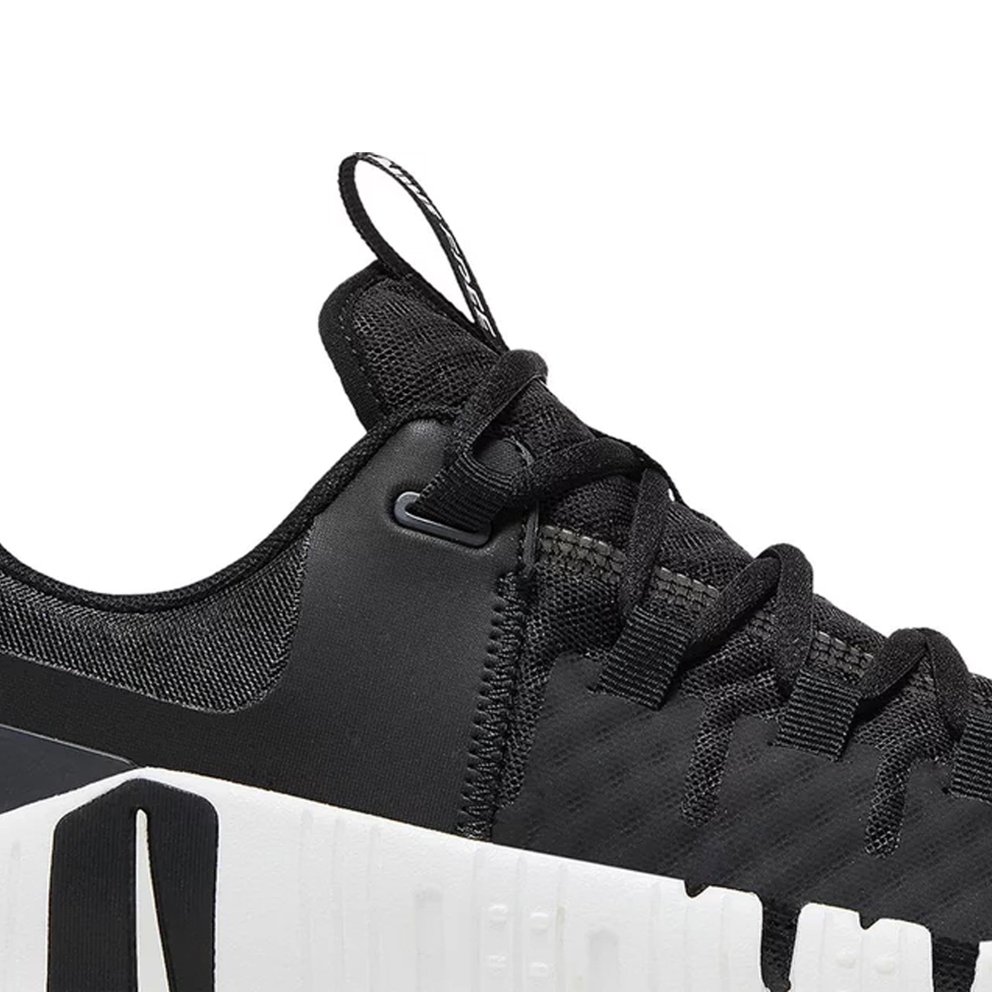 Free Metcon 5 'Black White' (2023)