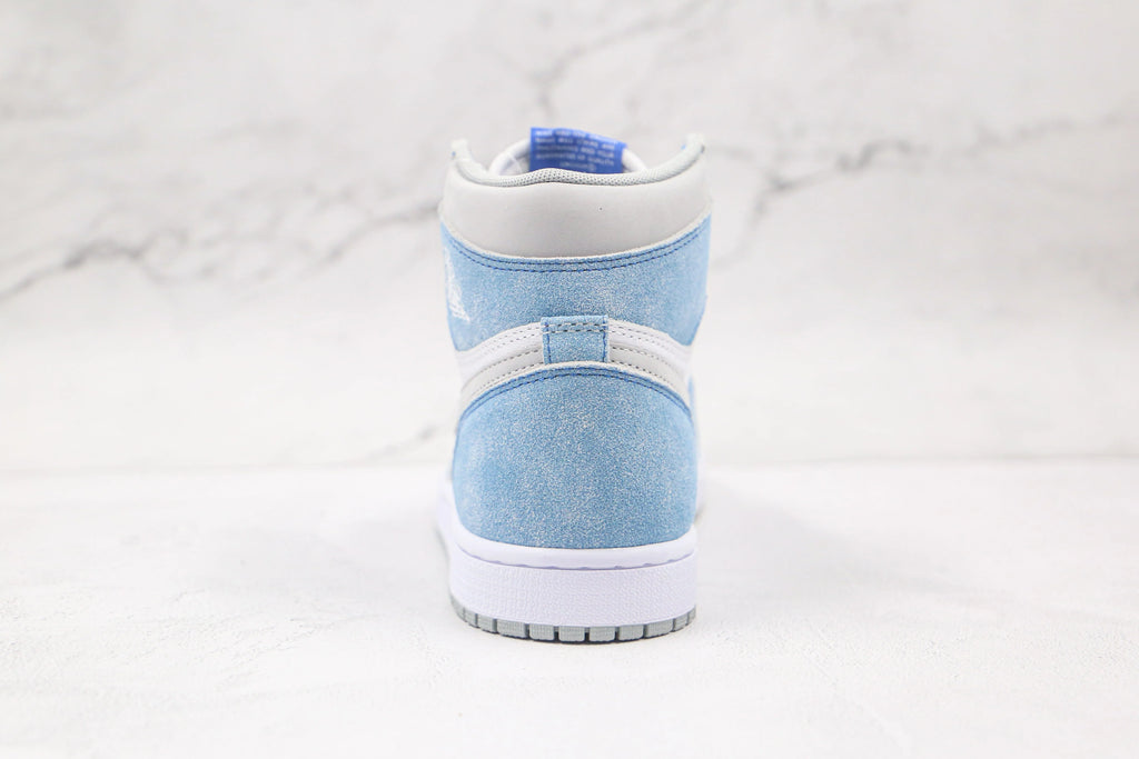 Jordan 1 Retro High Hyper Royal Smoke Grey