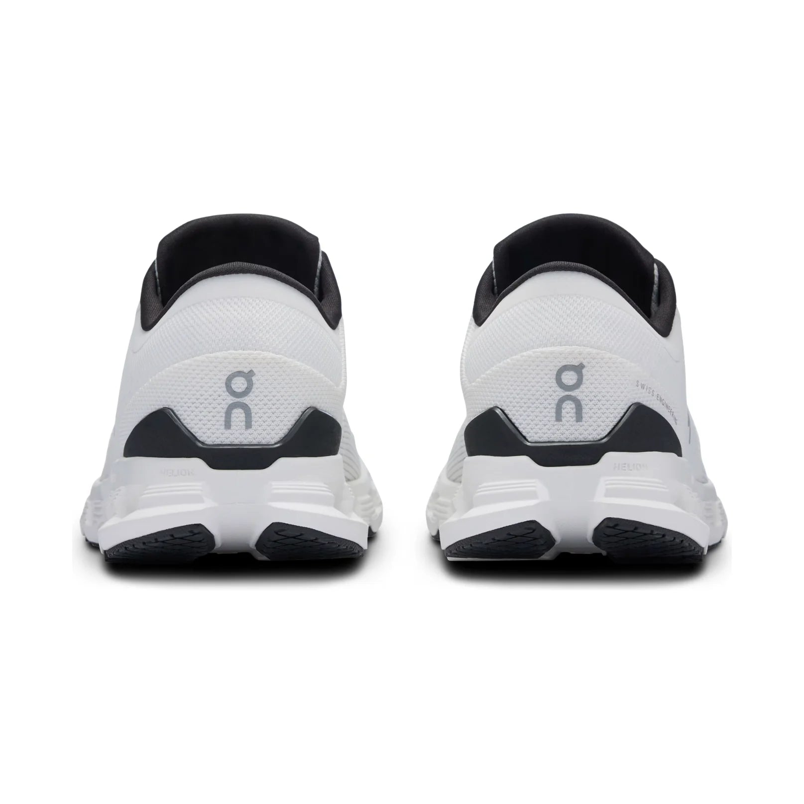 Women's Cloud X 4