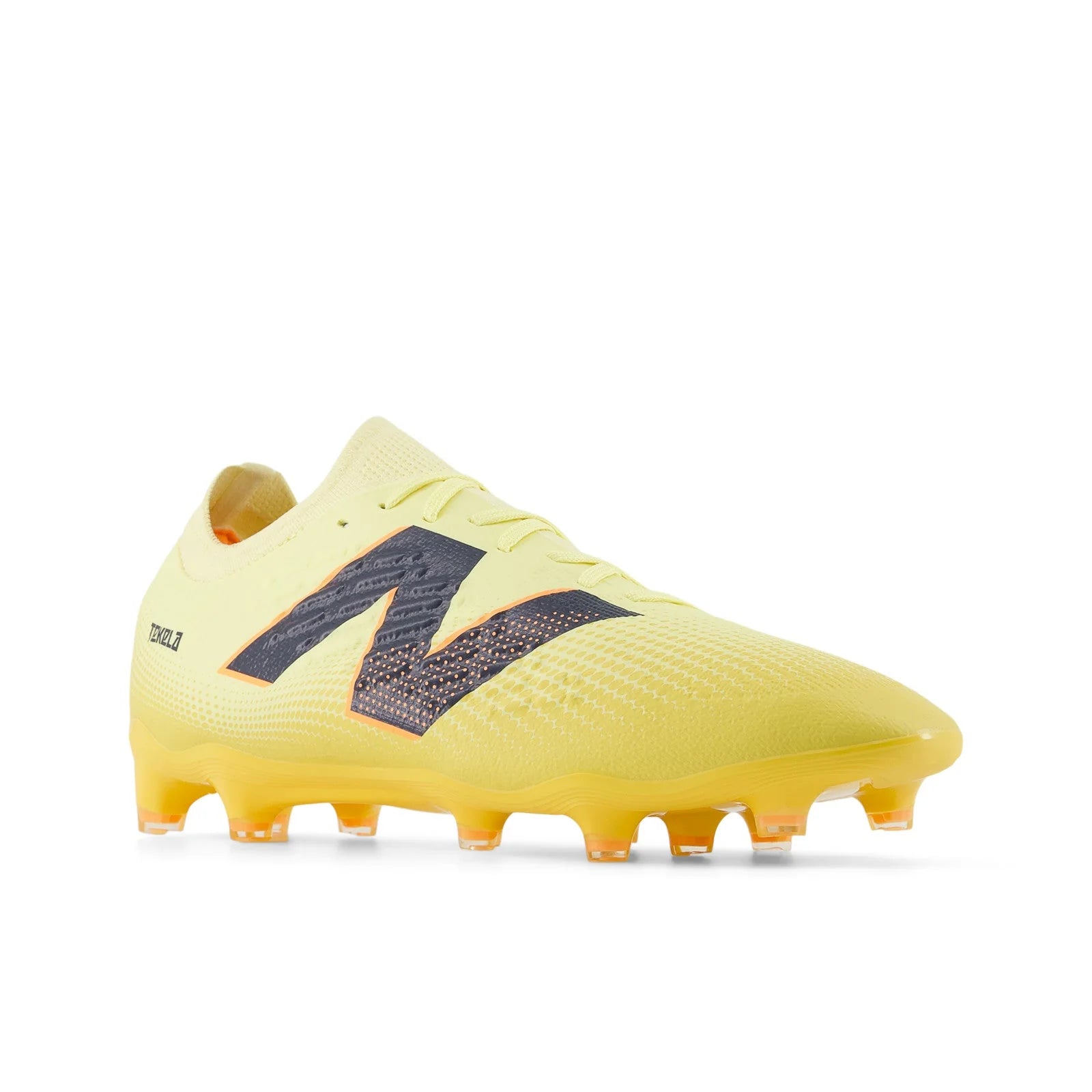 New Balance Tekela Magia Low Laced Firm Ground V4