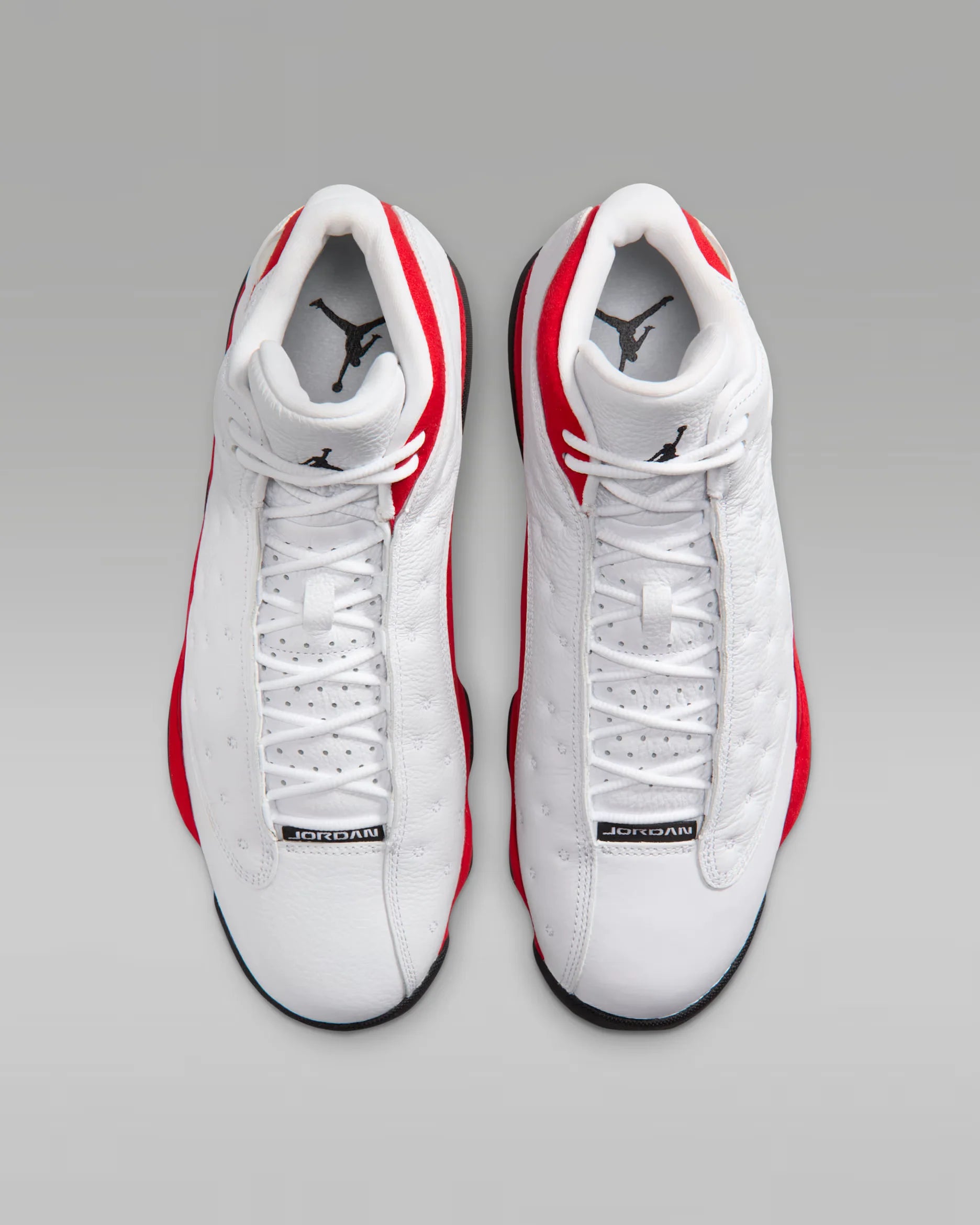 Air Jordan 13 Retro Chicago 2026