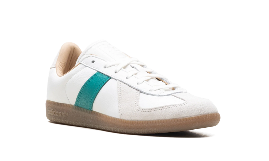 BW Army "Core White Power Green" HQ9265