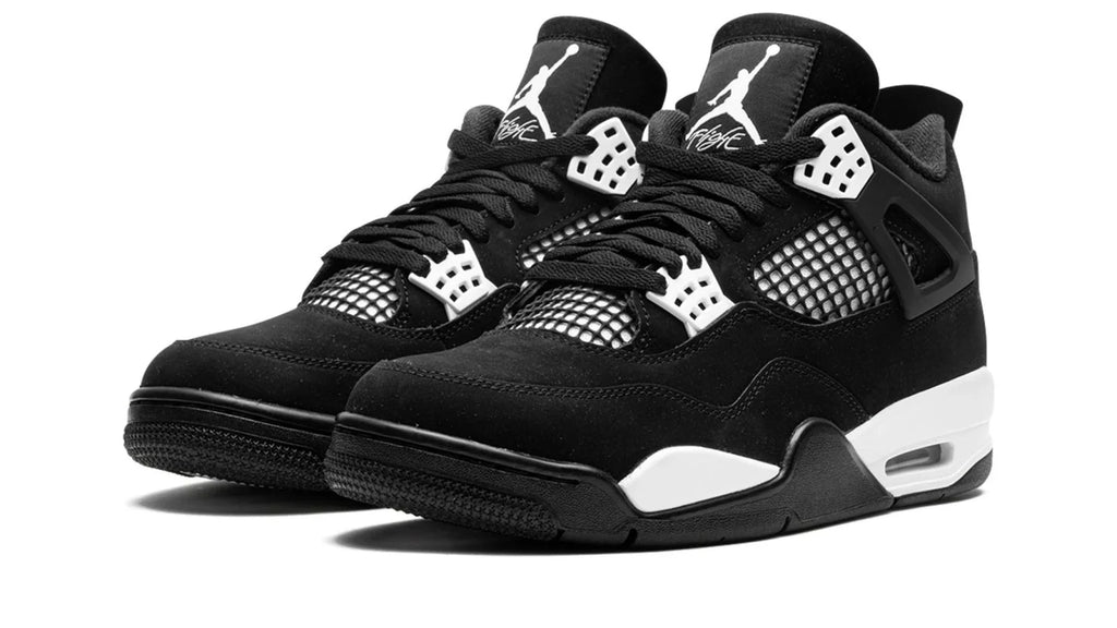 Air Jordan 4 White Thunder