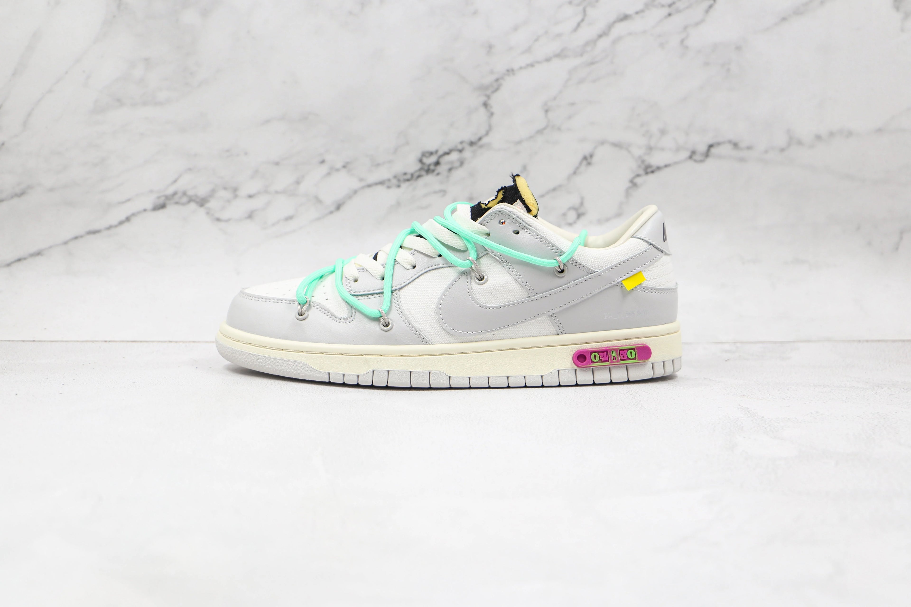 Nike Dunk Low Off White Lot 04