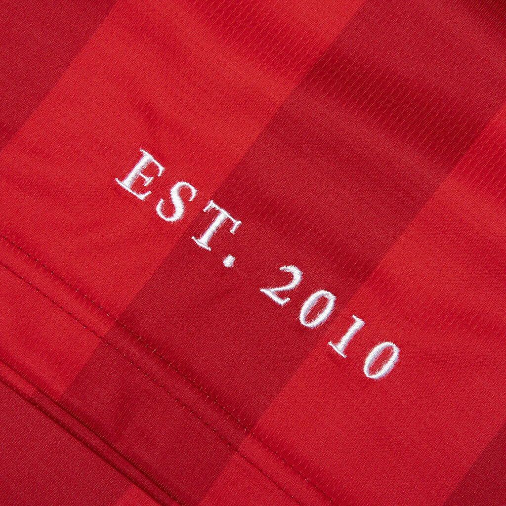 FEATURE x Wynn Soccer Jersey Red