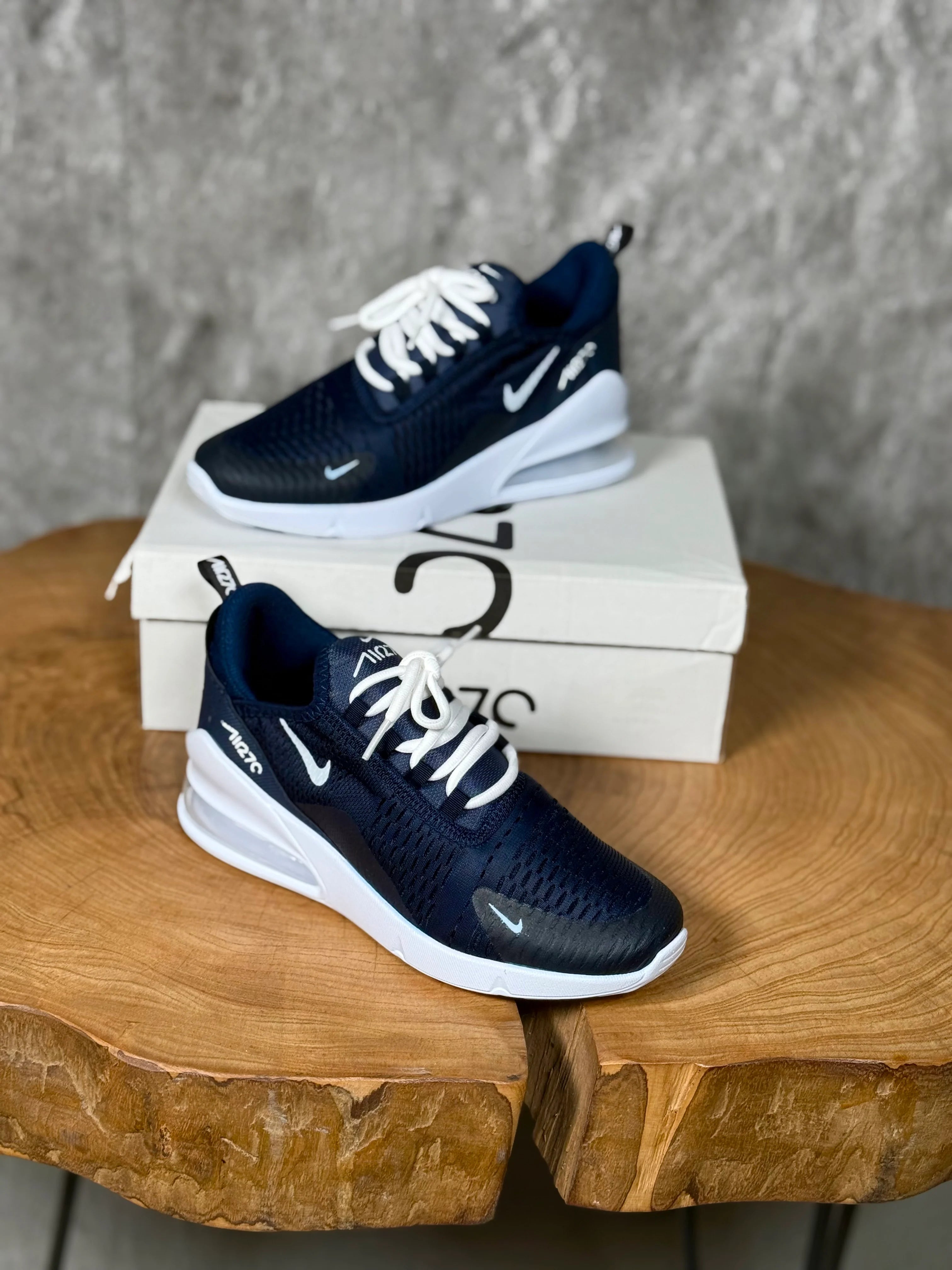 NIKE 270 MODELİ