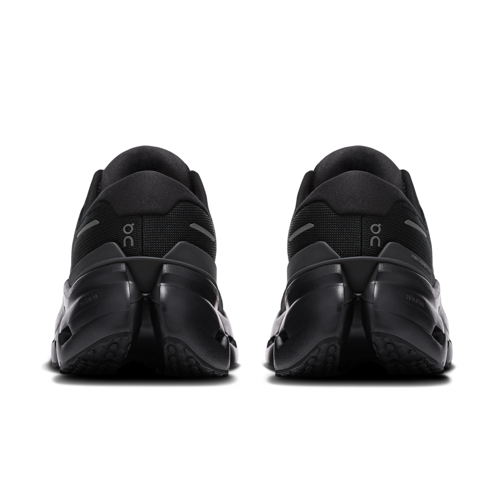 Men's Cloudrunner 3 in Black/Black