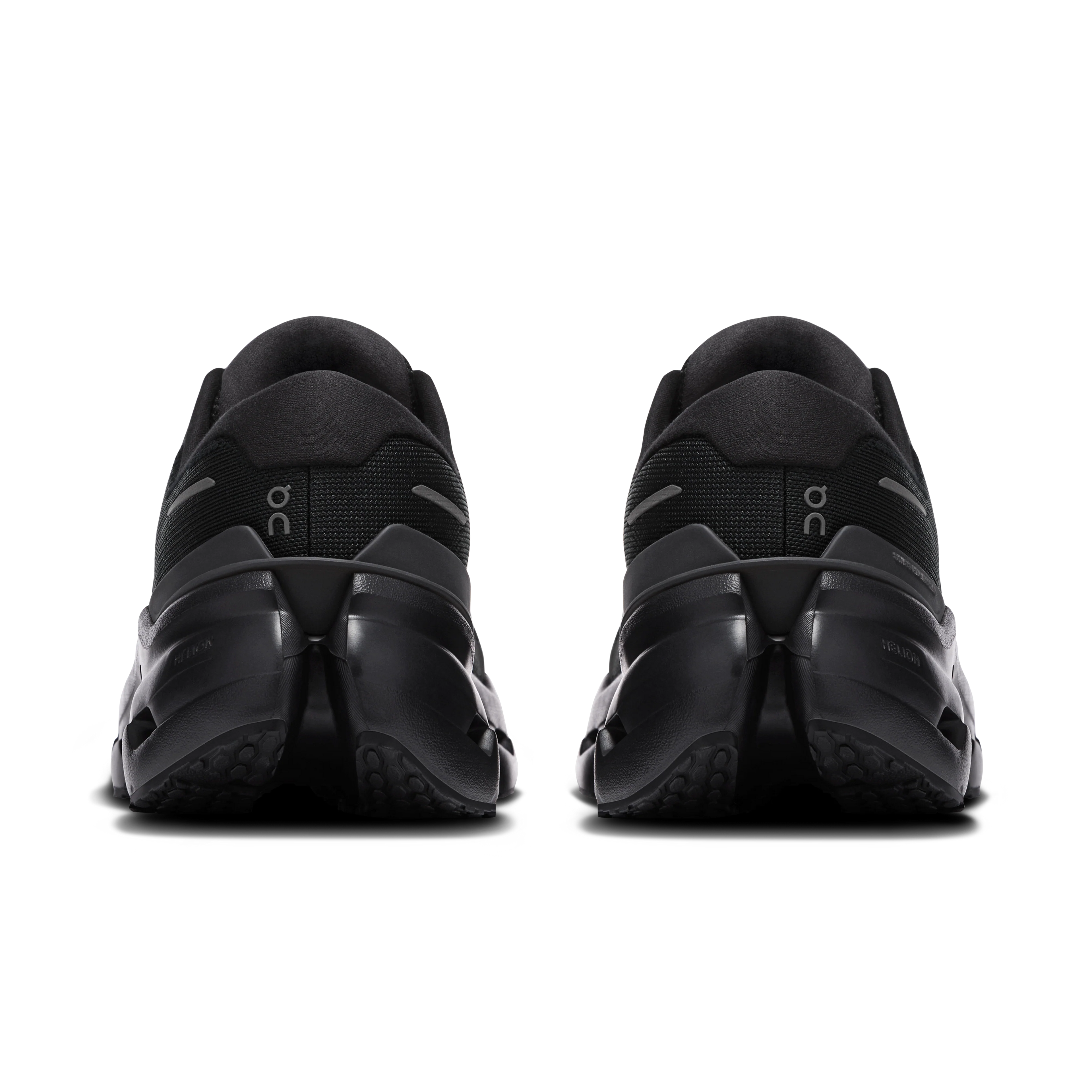 Men's Cloudrunner 3 in Black/Black