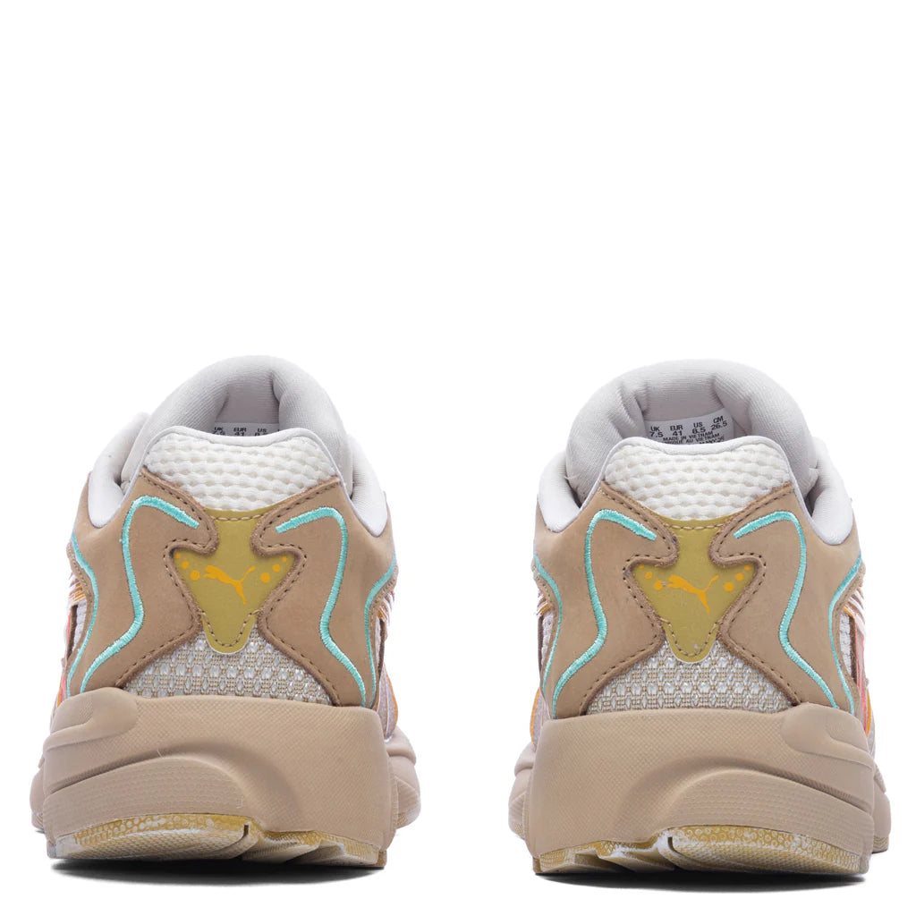 Feature x Puma Extos Vintage Vegas Khaki