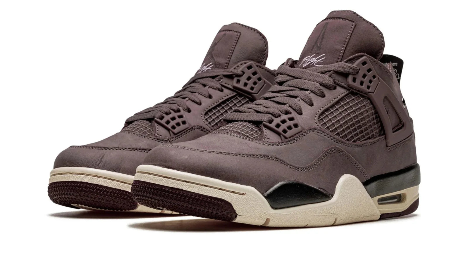 Air Jordan 4 A Ma Maniére Violet Ore