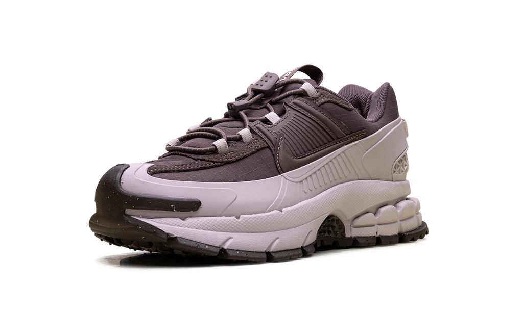 Zoom Vomero 5 Roam WMNS"Particle Rose" HQ2181 501
