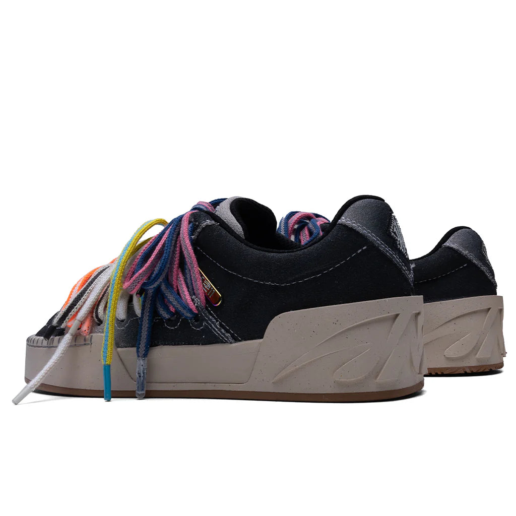 ANTA x Kyrie Irving Hélà Style Roots Ombre Black