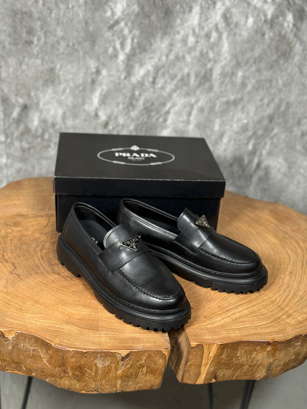 PRADA İTHAL CASUAL MODEL