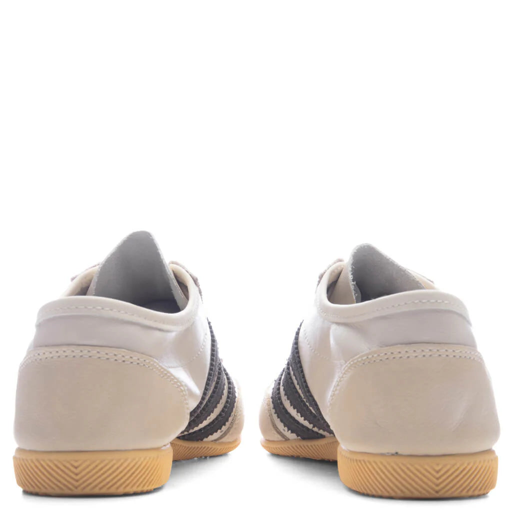 Womens Japan Decon Cream White Utility Black Orange Tint