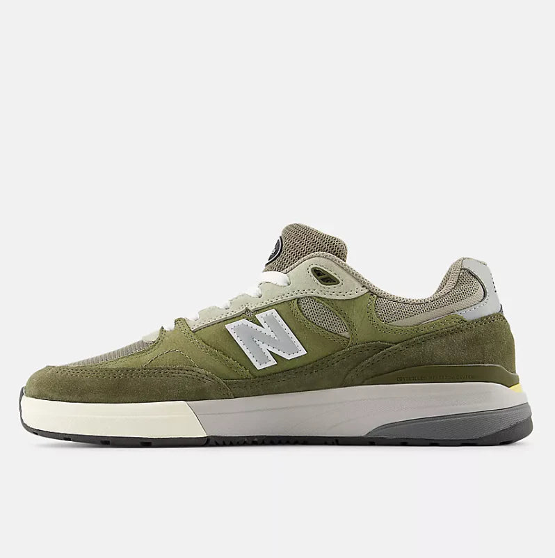 New Balance Andrew Reynolds 933 Olive