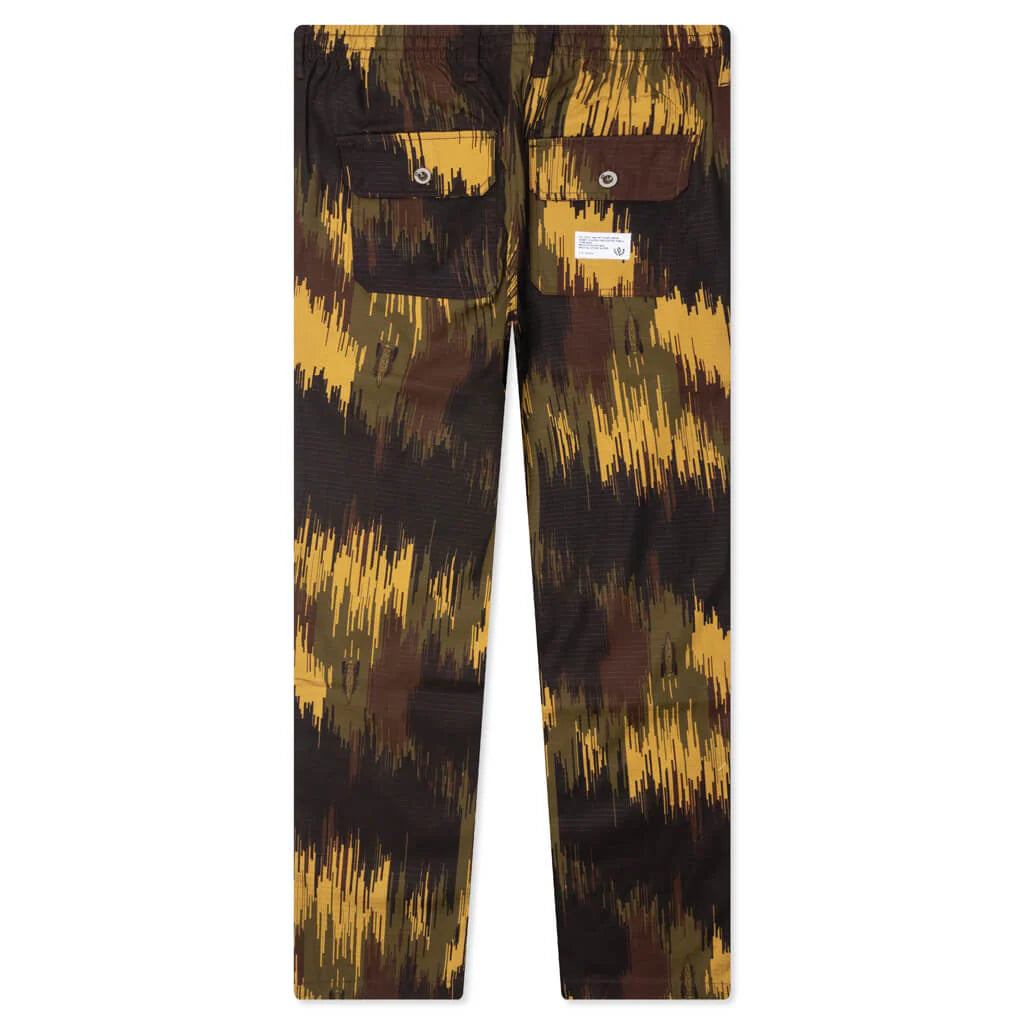 Strawberry Fit Skate Fit Pants Dried Tobacco