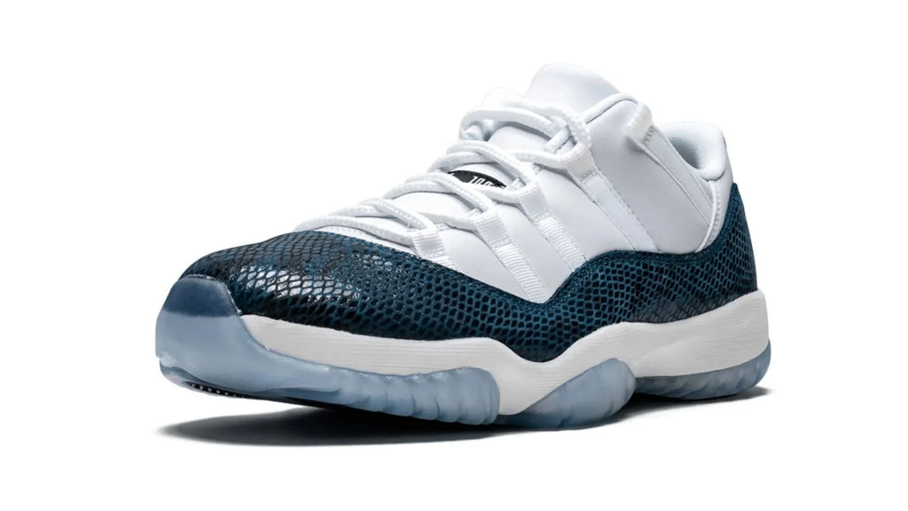 Air Jordan 11 Retro Low LE Blue Snakeskin