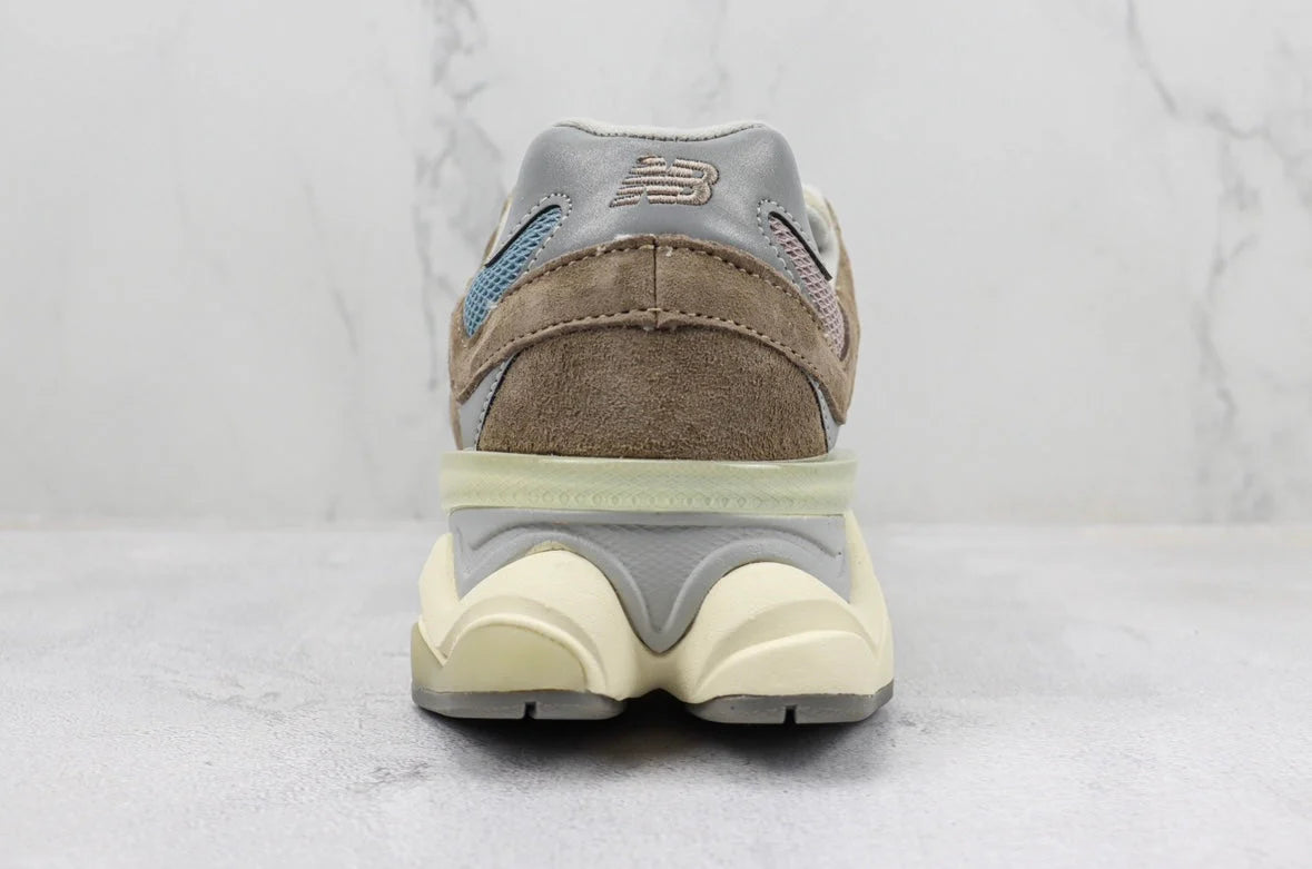 New Balance 9060 Mushroom