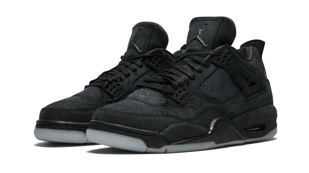 Air Jordan 4 Retro Kaws Black