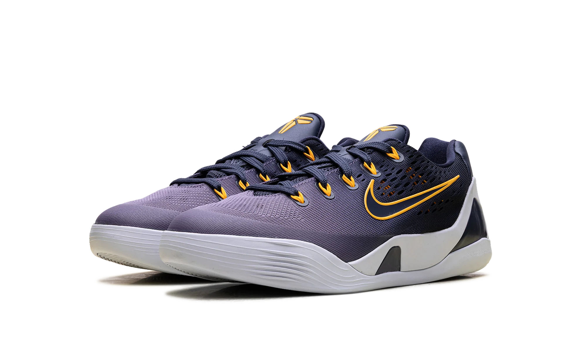Kobe 9 EM Low GS "Fade" IM6641 400