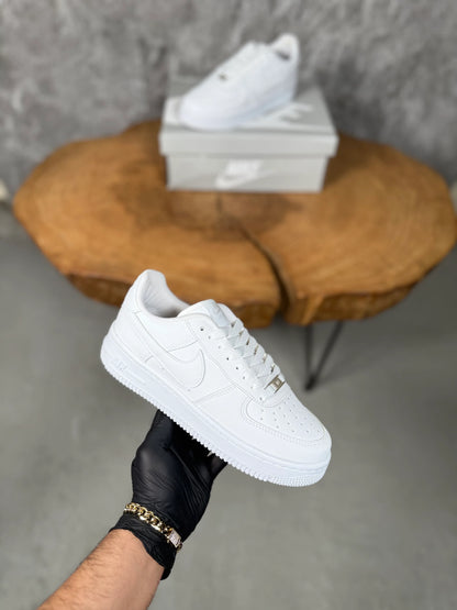 NIKE AF AIR FORCE MODEL