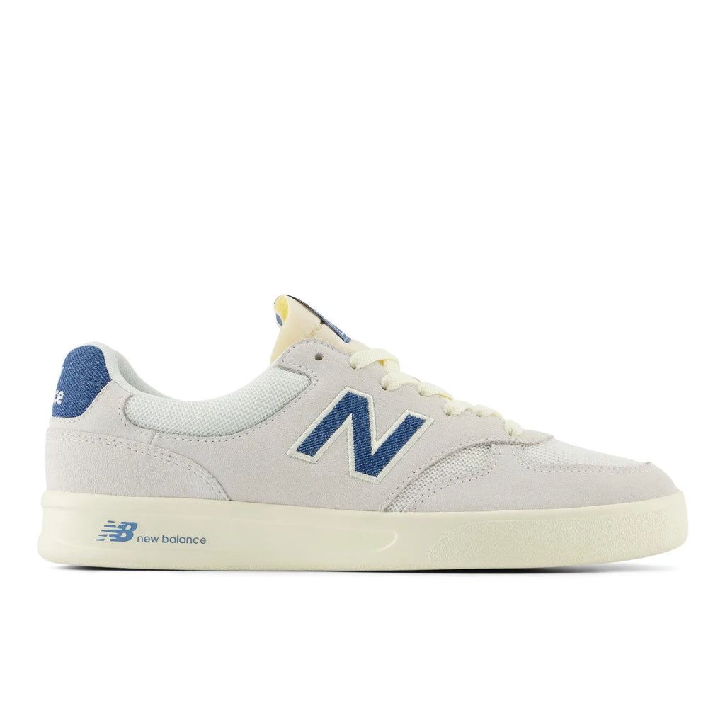 Unisex 300 Court in Sea Salt with Chrome Blue and White